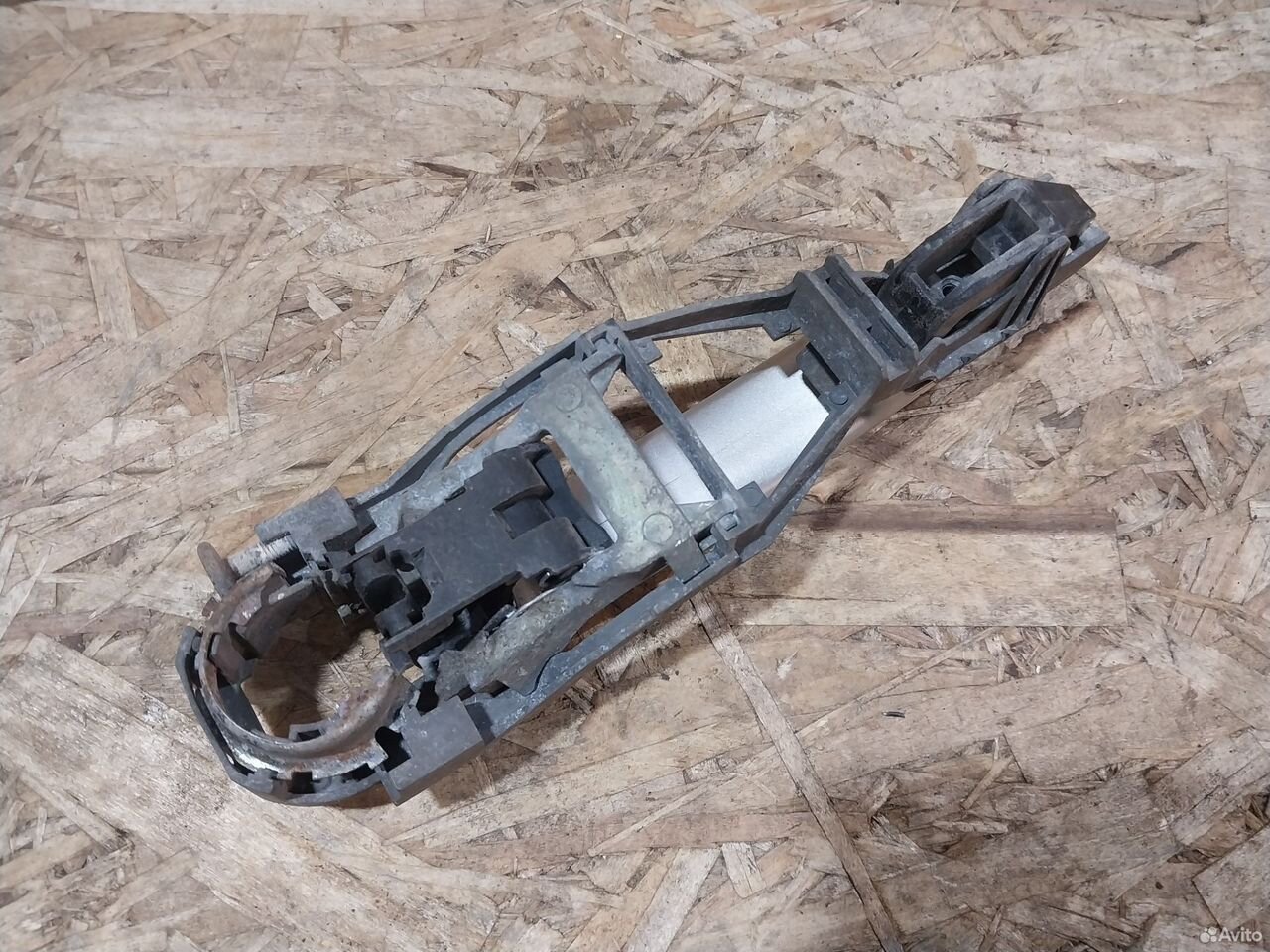 Ручка двери наружная Volkswagen Passat B5 — фото 4