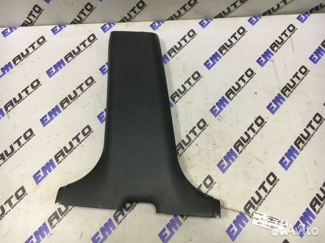 Накладка средней стойки левая Митсубиси Лансер 9