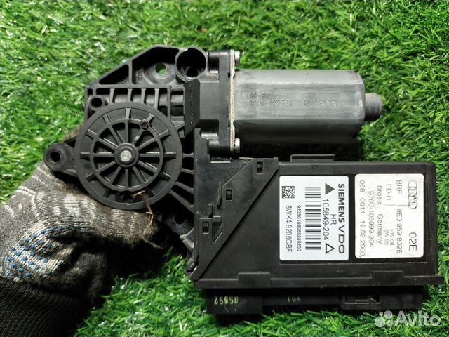 Моторчик стеклоподъемника Audi A4 (B7) III