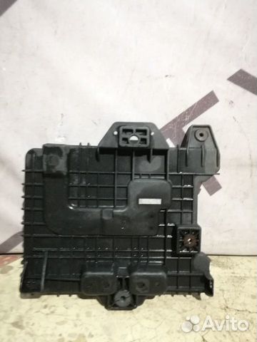 Крепление акб (корпус/подставка) Hyundai solaris 1