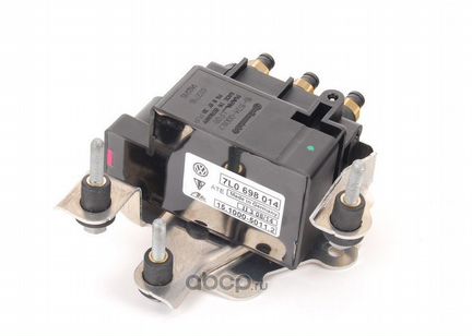 Блок клапанов пневмоподвески VW Touareg, 7L0698014