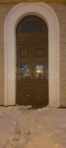 5-к. апартаменты, 132 м², 1/8 эт.