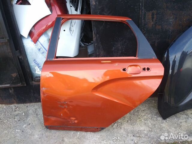 Дверь задняя левая LADA Vesta Cross