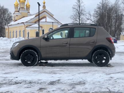 Renault Sandero Stepway, 2020