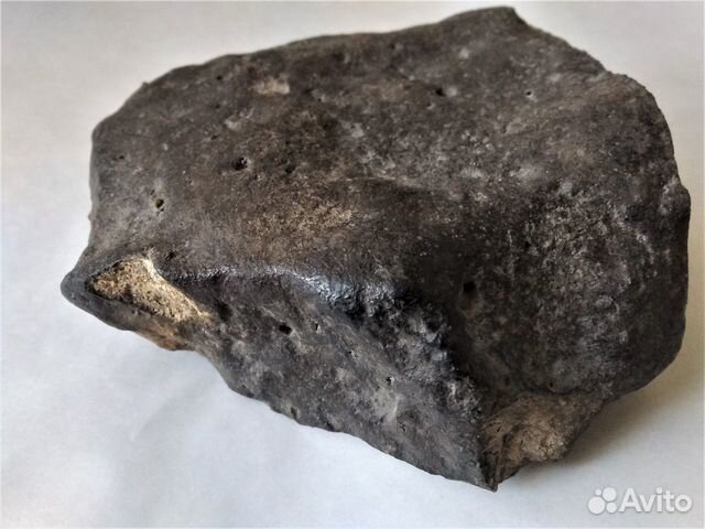 Метеорит каменный