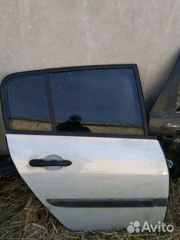 Задняя дверь Renault megane 2 хэтчбек