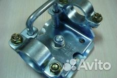 Поворотный хомут для опорного колеса для прицепа