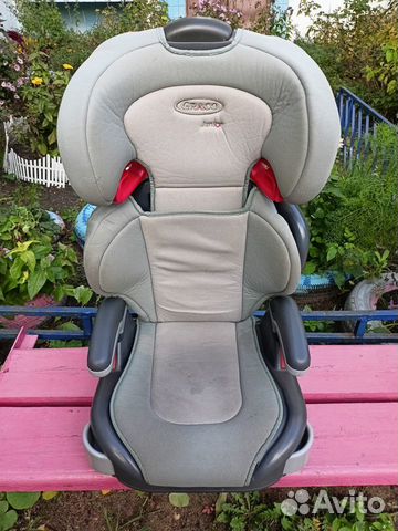 Детское автомобильное кресло graco junior