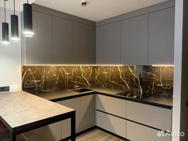 Современные кухни на заказ за 21 день