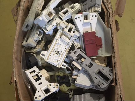 Замки люков стиральных машин