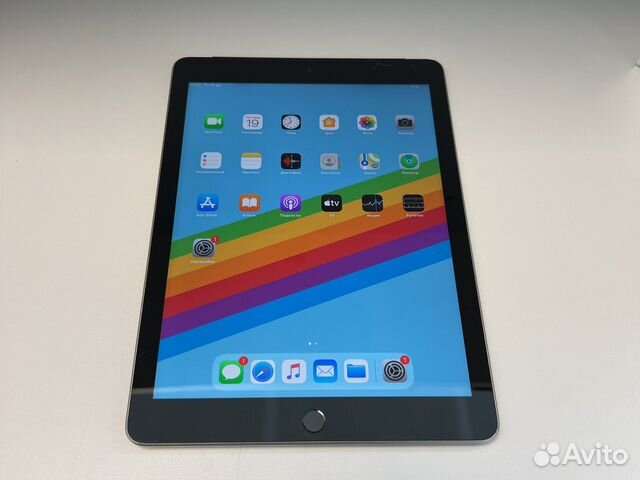 iPad (6-го поколения) 2018 32GB wifi 4g