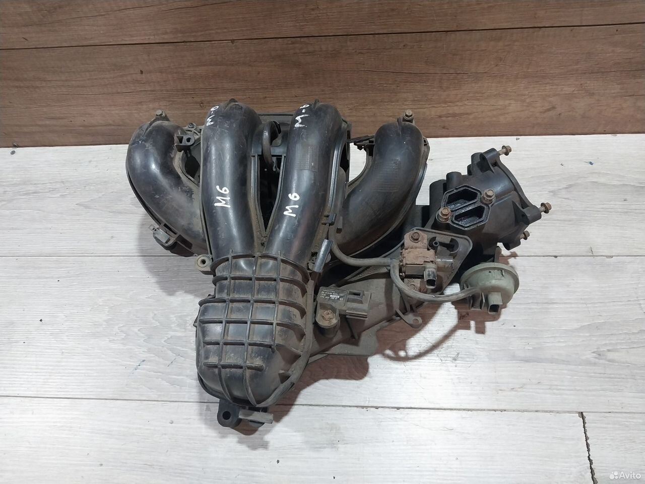 Впускной коллектор Mazda 6 GG 1.8 L8