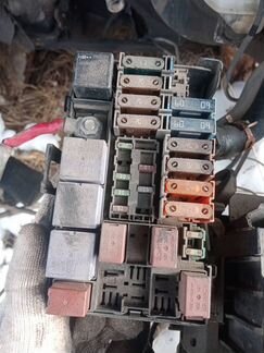 Блок предохранителей Renault Laguna 2 2.2 dCi G9T