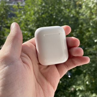AirPods 2 кейс