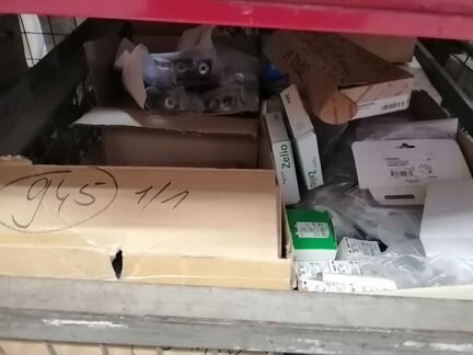 Электротехнические изделия Schneider Electric