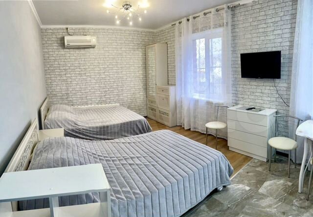 Комната 18 м² в 1-к., 2/2 эт.