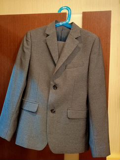 Школьный костюм