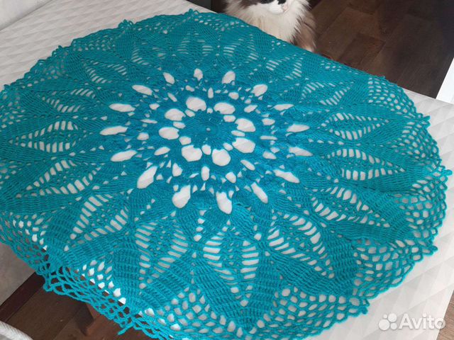 Вязаная скатерть крючком
