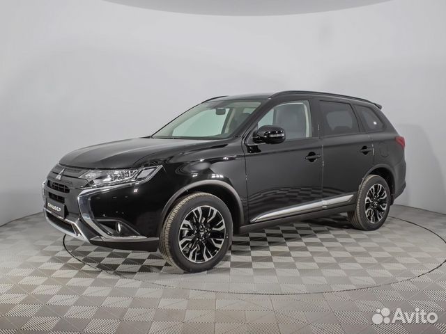 Mitsubishi Outlander 2.0 CVT, 2022, 5 км