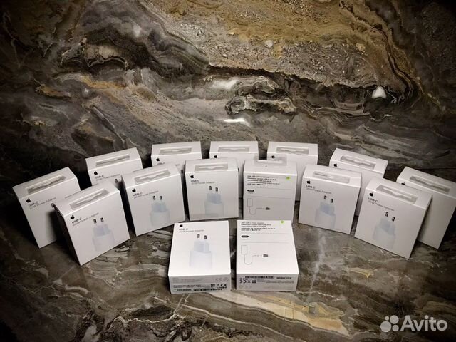 Блок питания Apple Type-C (USB-C) 20W