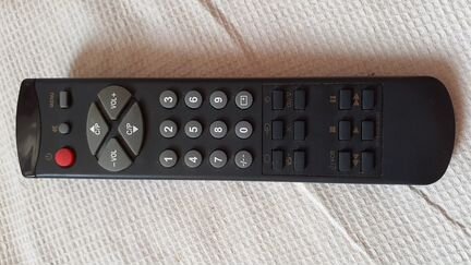 Пульт к телевизору самсунг,примерно 1996 года