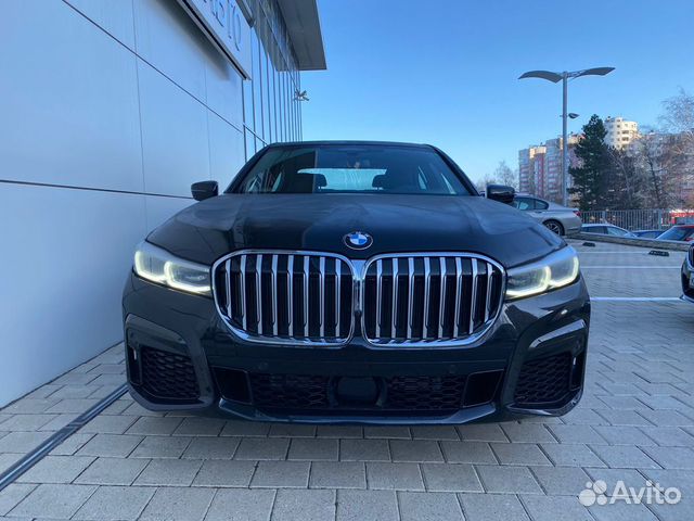 BMW 7 серия 2.0 AT, 2021