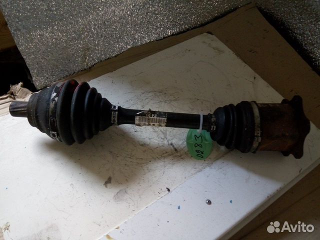 Полуось левая VW touran (2003-2010)