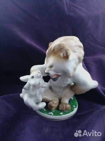 Статуэтка Лев и заяц (