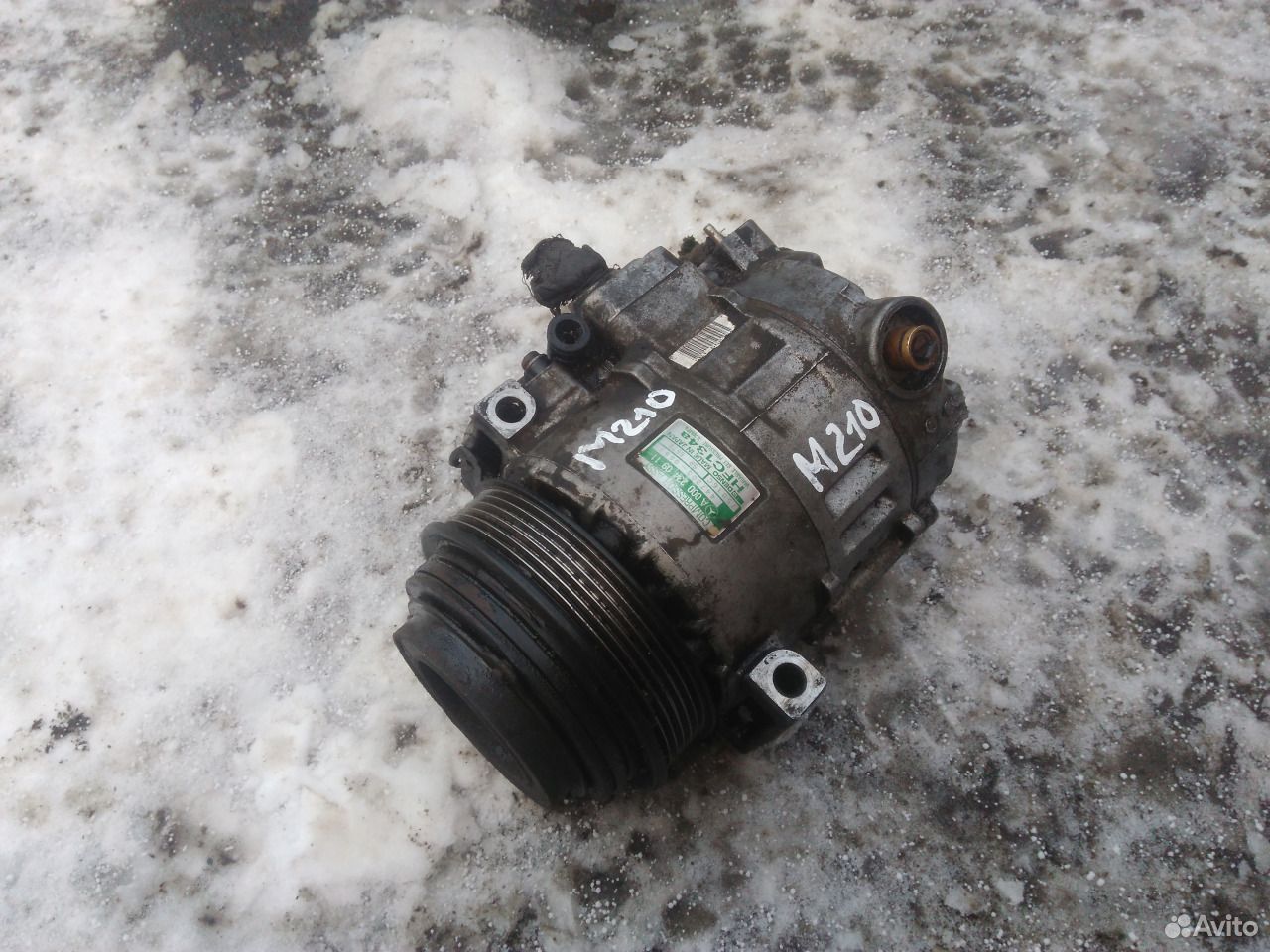 Компрессор кондиционера мерседес W210 1998 2.8