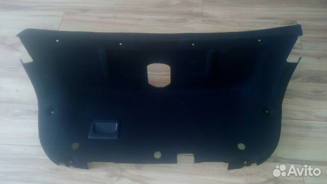 Мерседес E212. Утеплитель крышки багажника