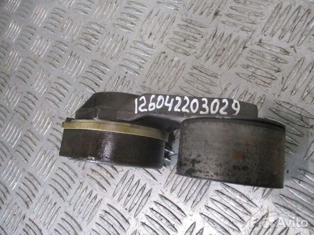 Ролик натяжителя renault 7421819687