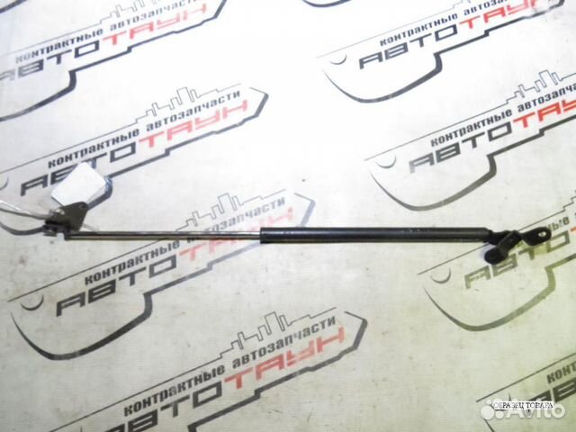 Амортизатор багажника toyota daihatsu duet sirion