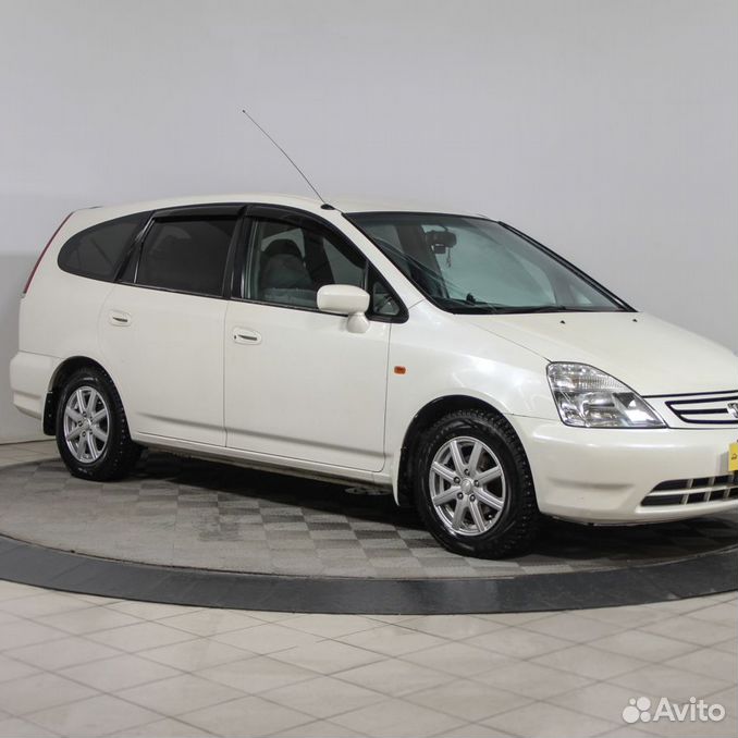 Хонда стрим rn1 размеры кузова. Габариты салона хонда стрим. Honda stream 2005. Длина хонда стрим. Honda stream габариты.