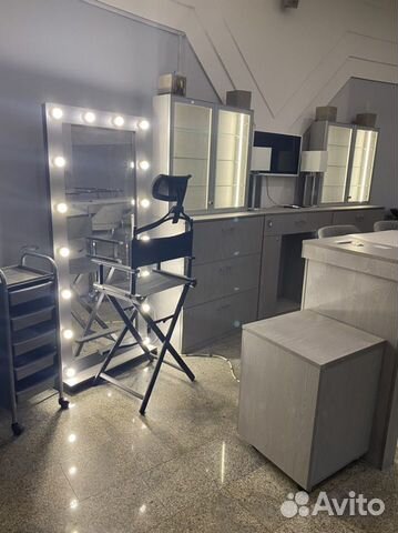 Мебель для маникюрного салона