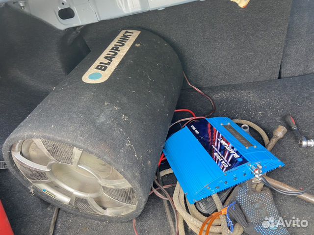 Выключается саб. Блаупункт гта 2100. blaupunkt gta 2100. сабвуфер w124.