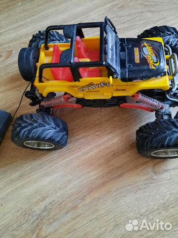 Машина на радиоуправлении