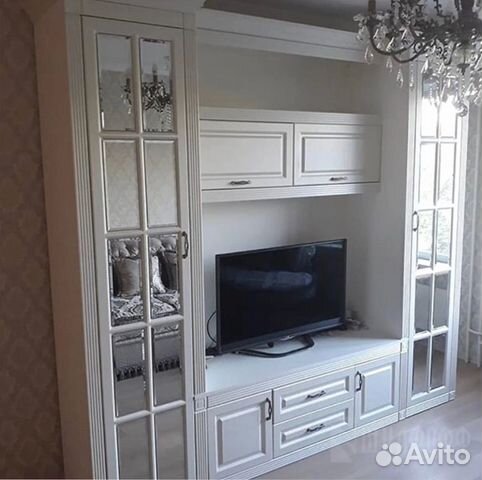 Стенка в гостиную белая на заказ