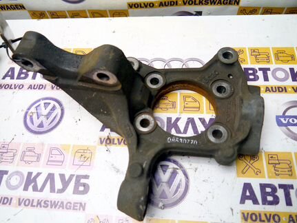 Кулак поворотный передний левый Вольво XC90 до 200