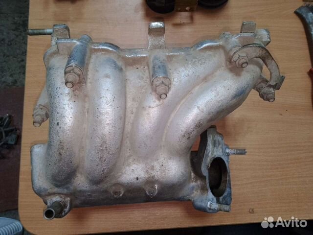 Коллектор впускной ваз 2111