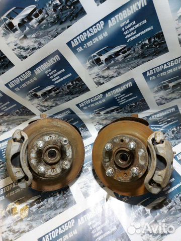 Кулак задний Hyundai Accent