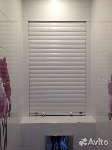 Рольставни в туалет вместо сантех. шкафа