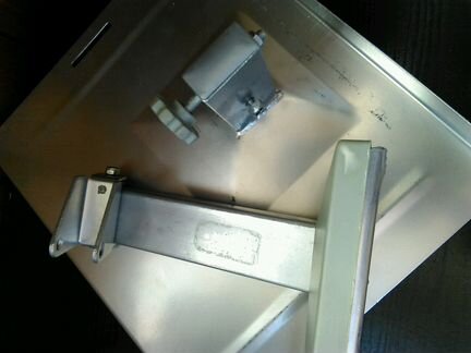 Крепление для телевизоров