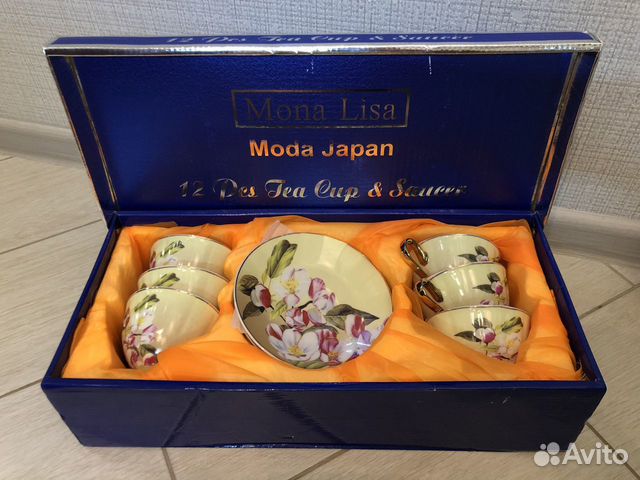 Чайный сервиз. Япония. На 5 персон