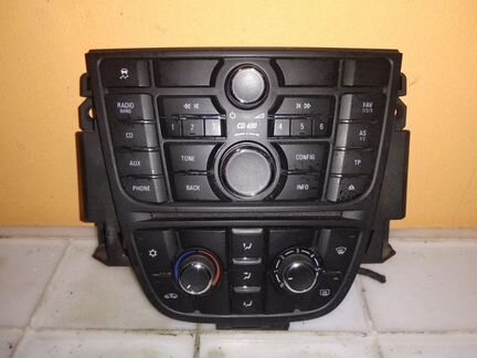 Магнитофон (магнитола) Opel Astra P10 A17DTJ 2011
