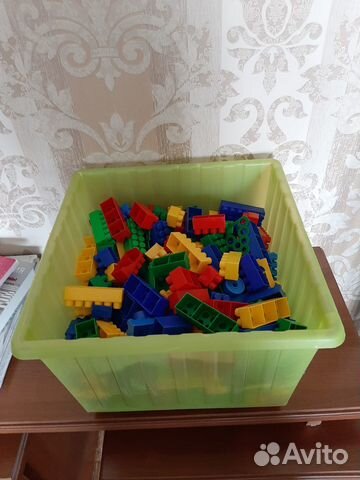 Продаю лего