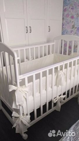 Белье в детскую кроватку