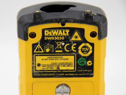 Лазерный дальномер dewalt DW 03050