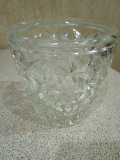 Конфетница хрустальная