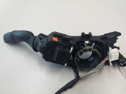 Переключатель стеклоочистителей Toyota Camry V70 v