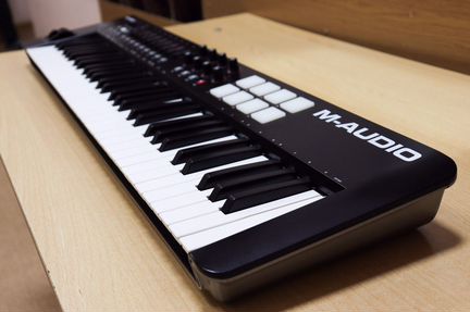 Midi клавиатура m-audio oxygen 61 mk4
